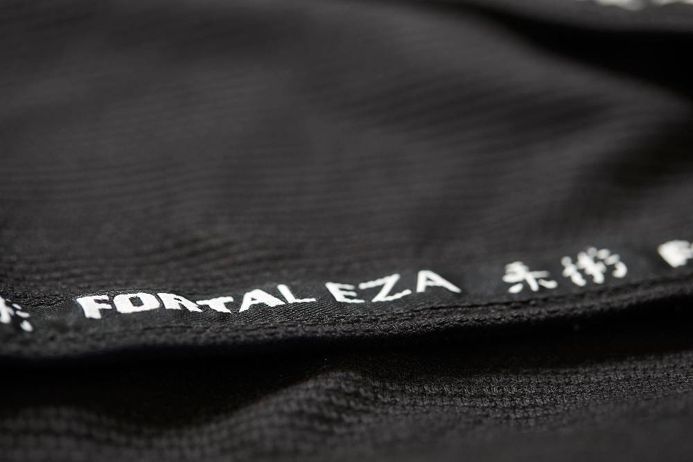 Ju Sports BJJ Starter Gi Fortaleza + BJJ Gürtel schwarz Günstiger Verkauf