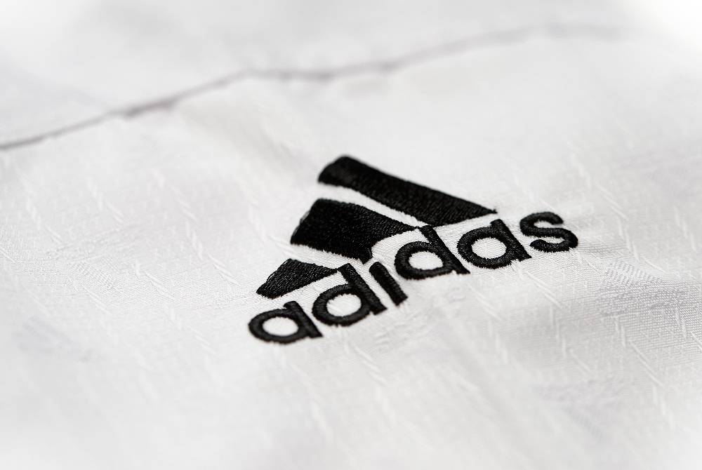 Ju Sports adidas Taekwondo-Anzug adiChamp IV, weißes Revers, ADITCH04 Fabrikverkauf