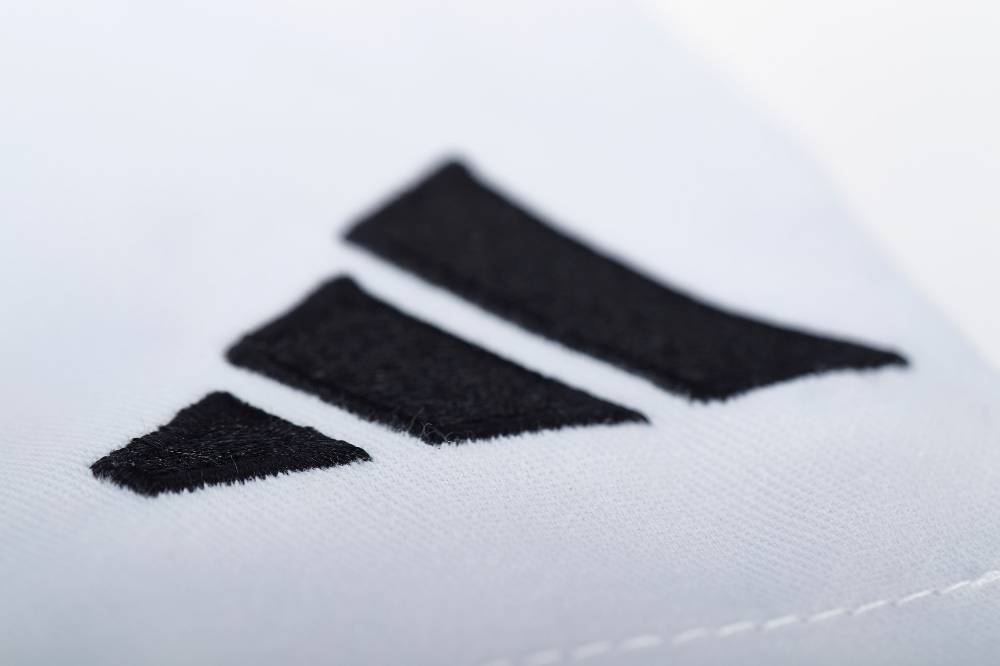 Ju Sports adidas Judo-Anzug Contest weiß/schwarze Streifen, J650 Günstiger Verkauf
