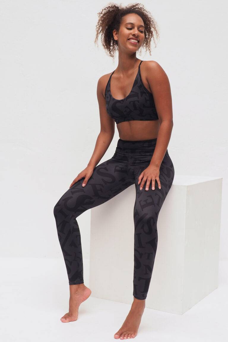 Kismet Yogastyle Amba anthracite typo Nur für heute
