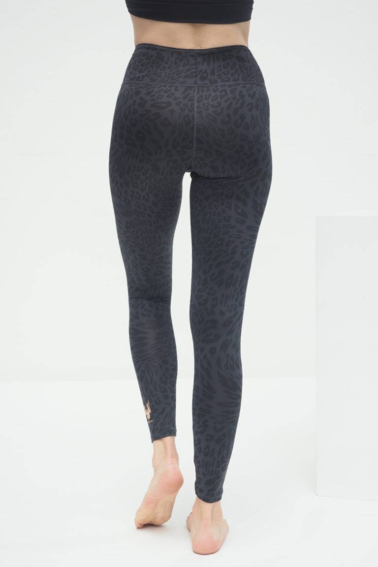 Kismet Yogastyle Yoga Leggings Ganga 7/8 – Anthracite Leo Preisnachlass