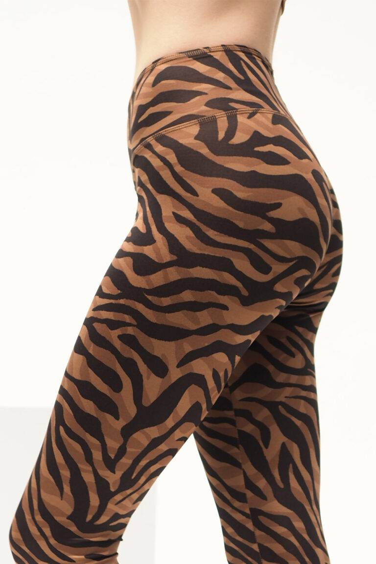 Kismet Yogastyle Yoga Leggings Ganga 7/8 – Camou Brown Räumungsverkauf