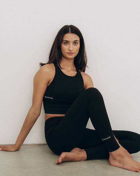 Kuuno Essential Movement Bra Night Black Auslauf