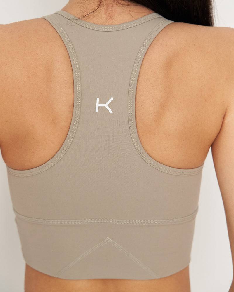 Kuuno Essential Movement Bra Deep Sand Auslauf