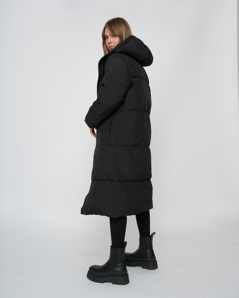 Kuuno Everyday Long Puffer Jacket Night Black Online