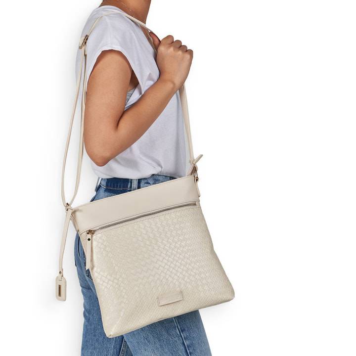Remonte Artikelnummer Q0621-60 remonte Handtasche vanillebeige Im Verkauf