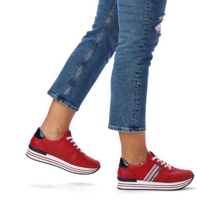Remonte Artikelnummer D1305-34 remonte Damen Sneaker erdbeerrot Lagerräumung