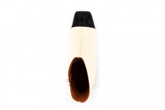 Riccardo Cartillone Chie Mihara VOLKIRIA41 nero im Angebot