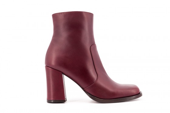 Riccardo Cartillone Chie Mihara XENTIL grape Outlet