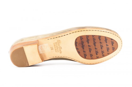 Riccardo Cartillone La bottega di Lisa 001/C aneto im Angebot