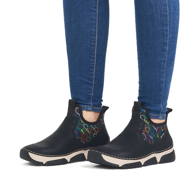 Rieker Artikelnummer 45957-00 Rieker Damen Slipper urbanschwarz-bunt Verkauf