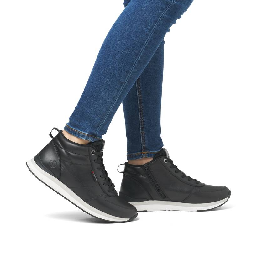 Rieker Artikelnummer 42570-00 Rieker Damen Sneaker High mattschwarz Fabrikladen