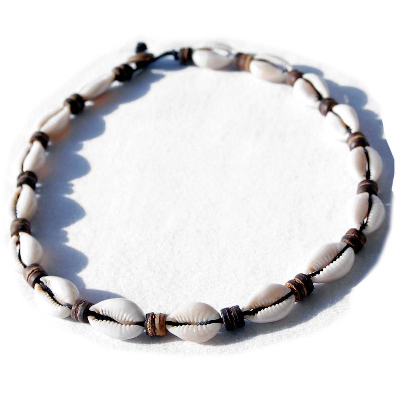 Seestern Sportswear Seestern Halskette Modeschmuck aus Kaurimuscheln & Kokosperlen /101